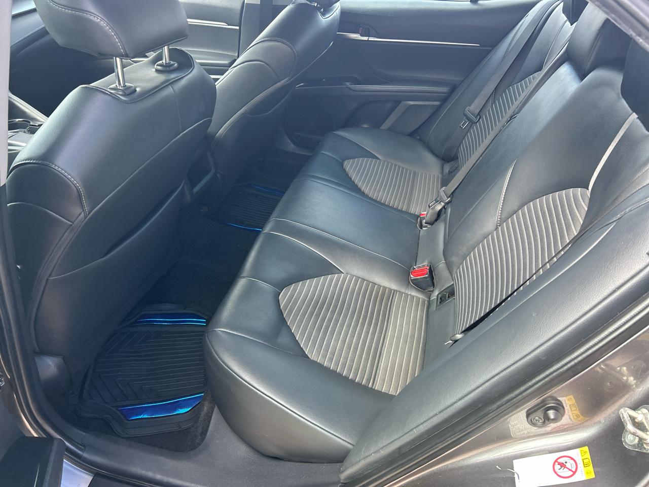 Toyota Camry XLE Auto (Natl) 2019