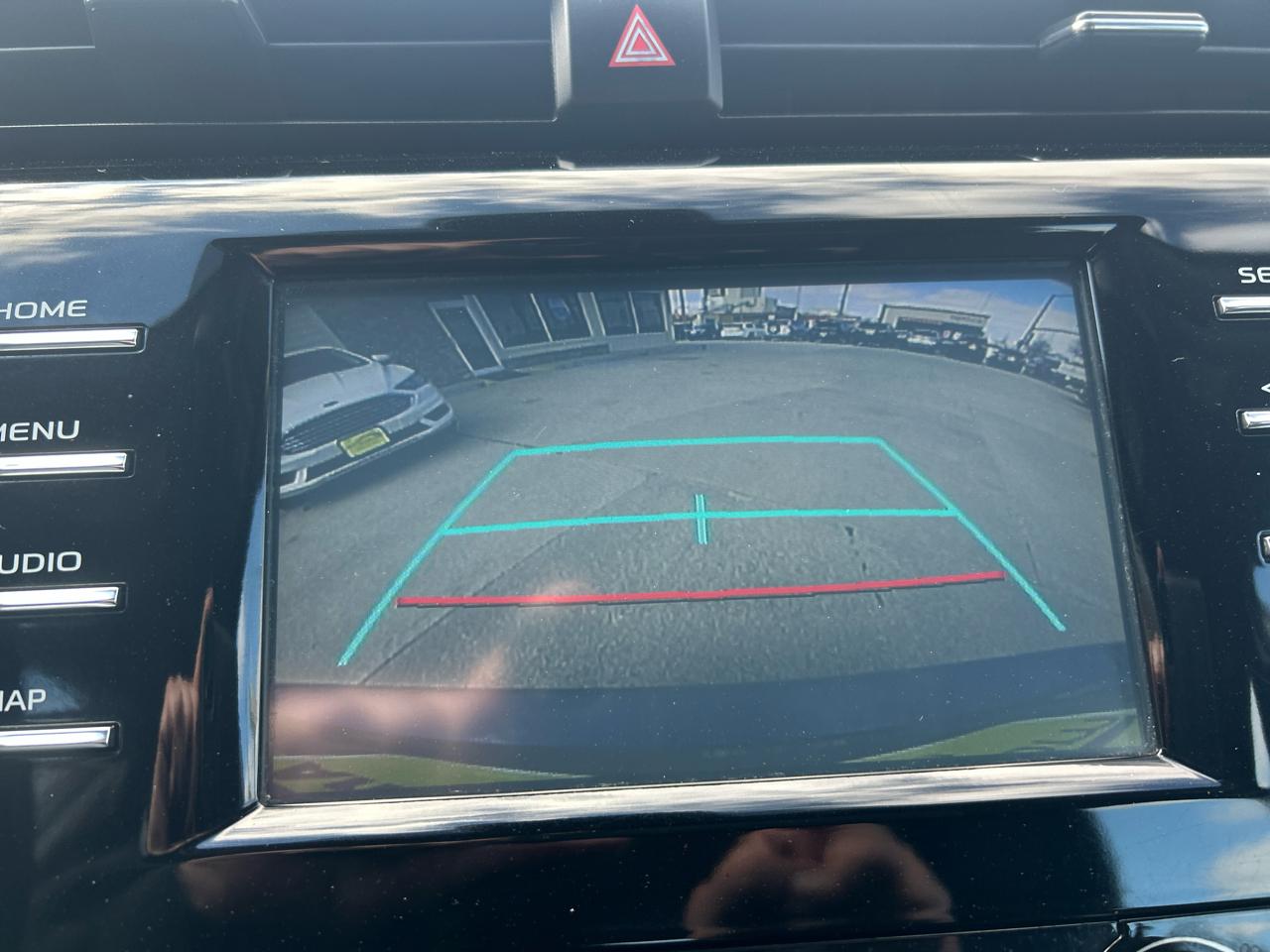 Toyota Camry XLE Auto (Natl) 2019