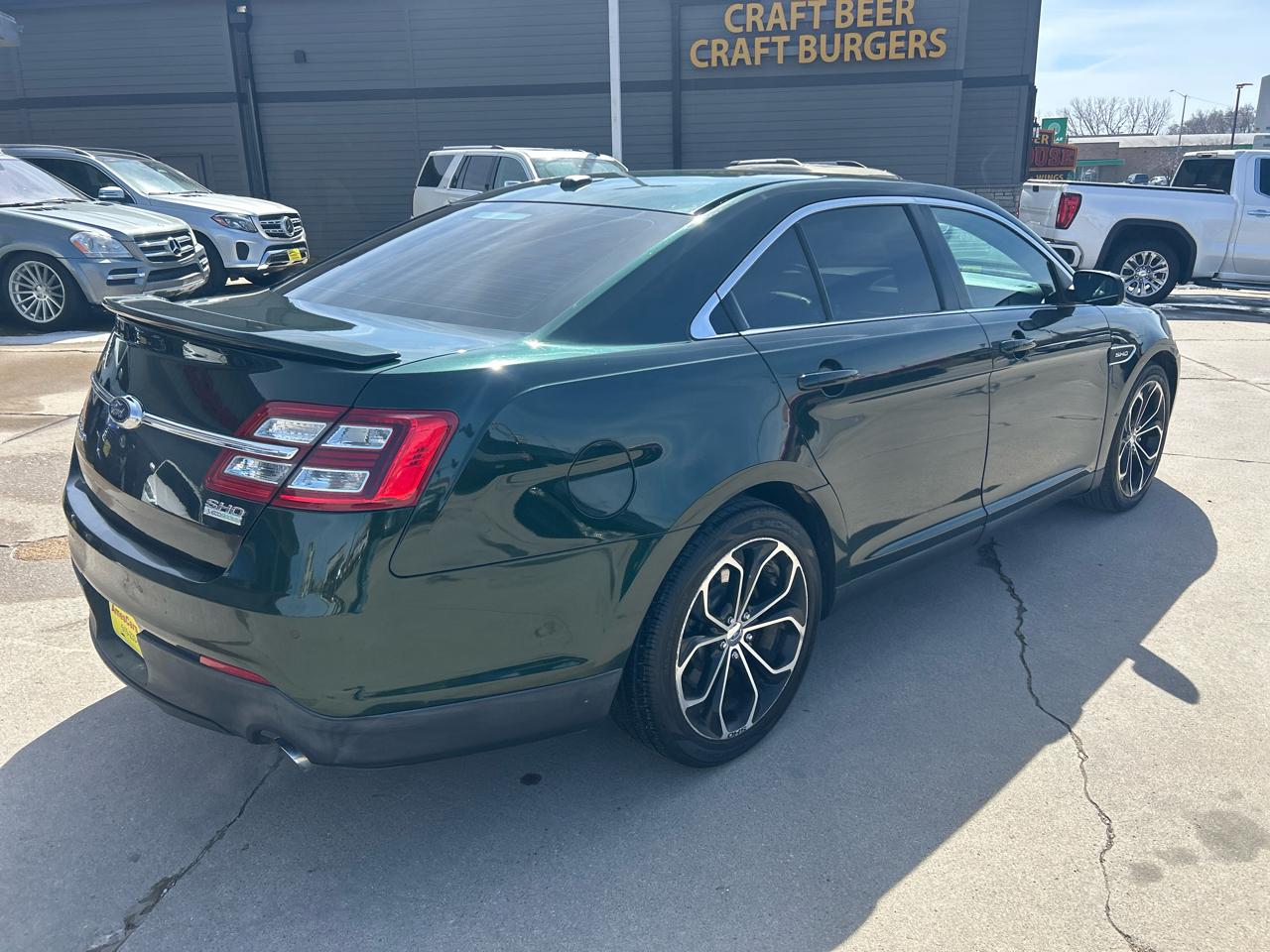 Ford Taurus 4dr Sdn SHO AWD 2013