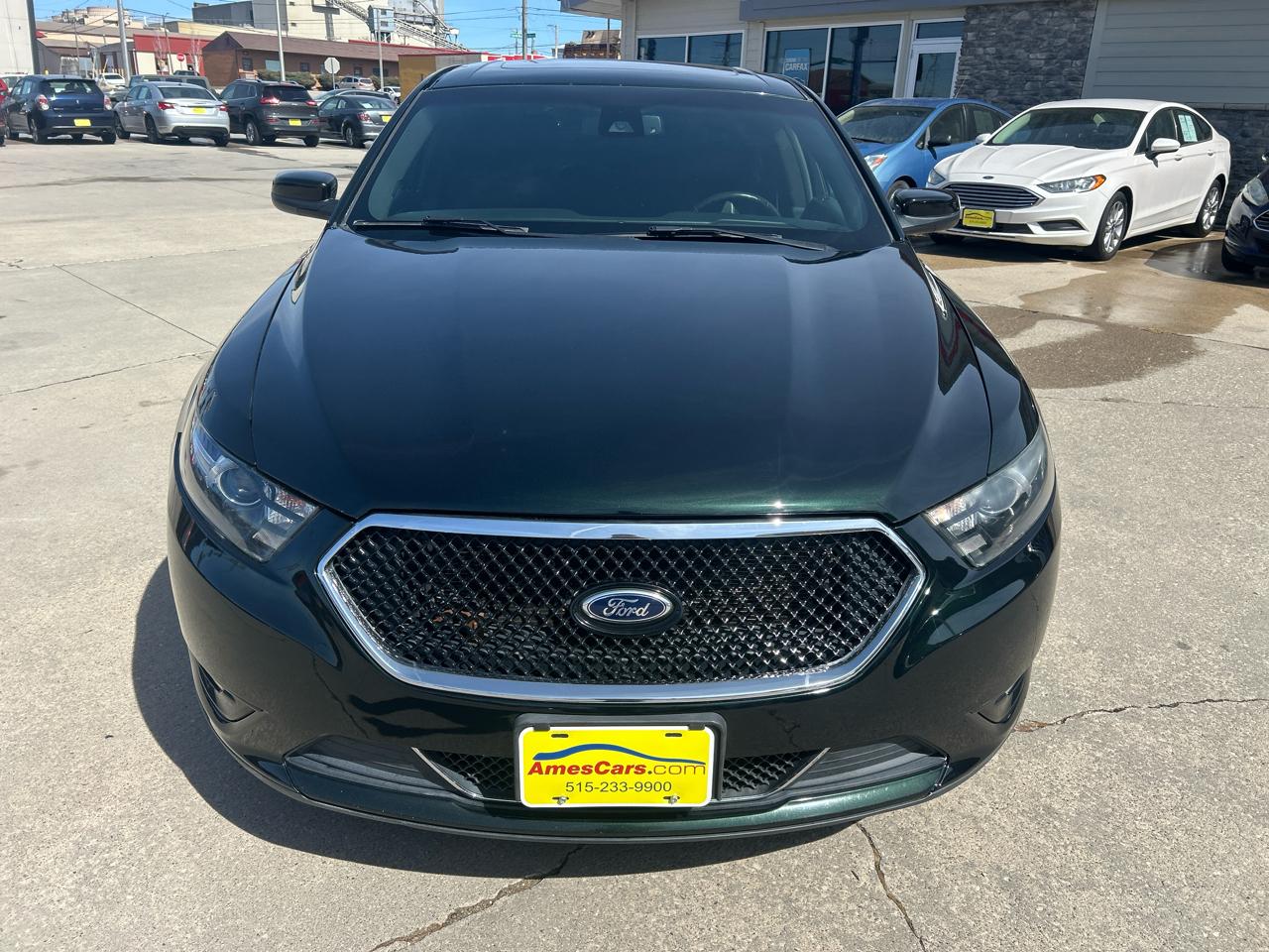 Ford Taurus 4dr Sdn SHO AWD 2013