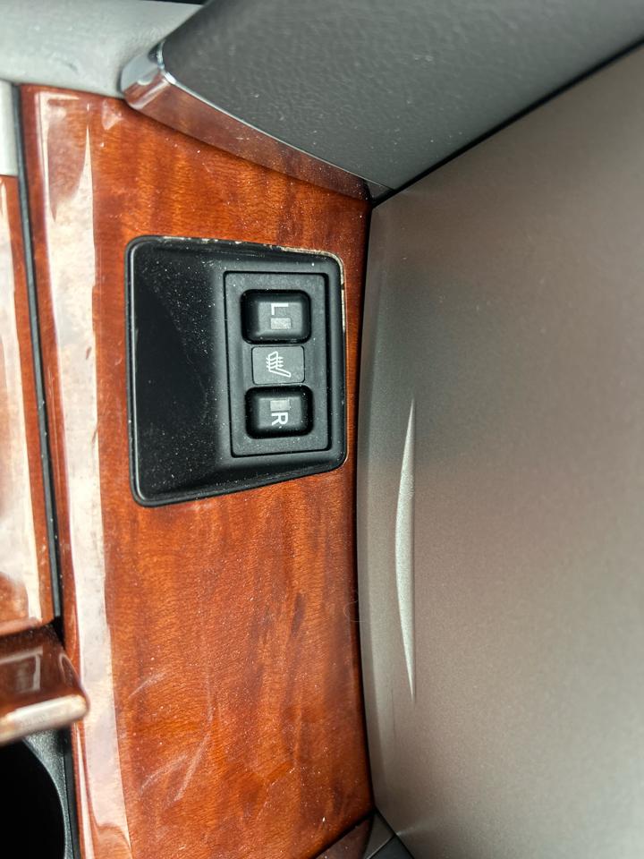 Toyota Camry Hybrid 4dr Sdn (Natl) 2011