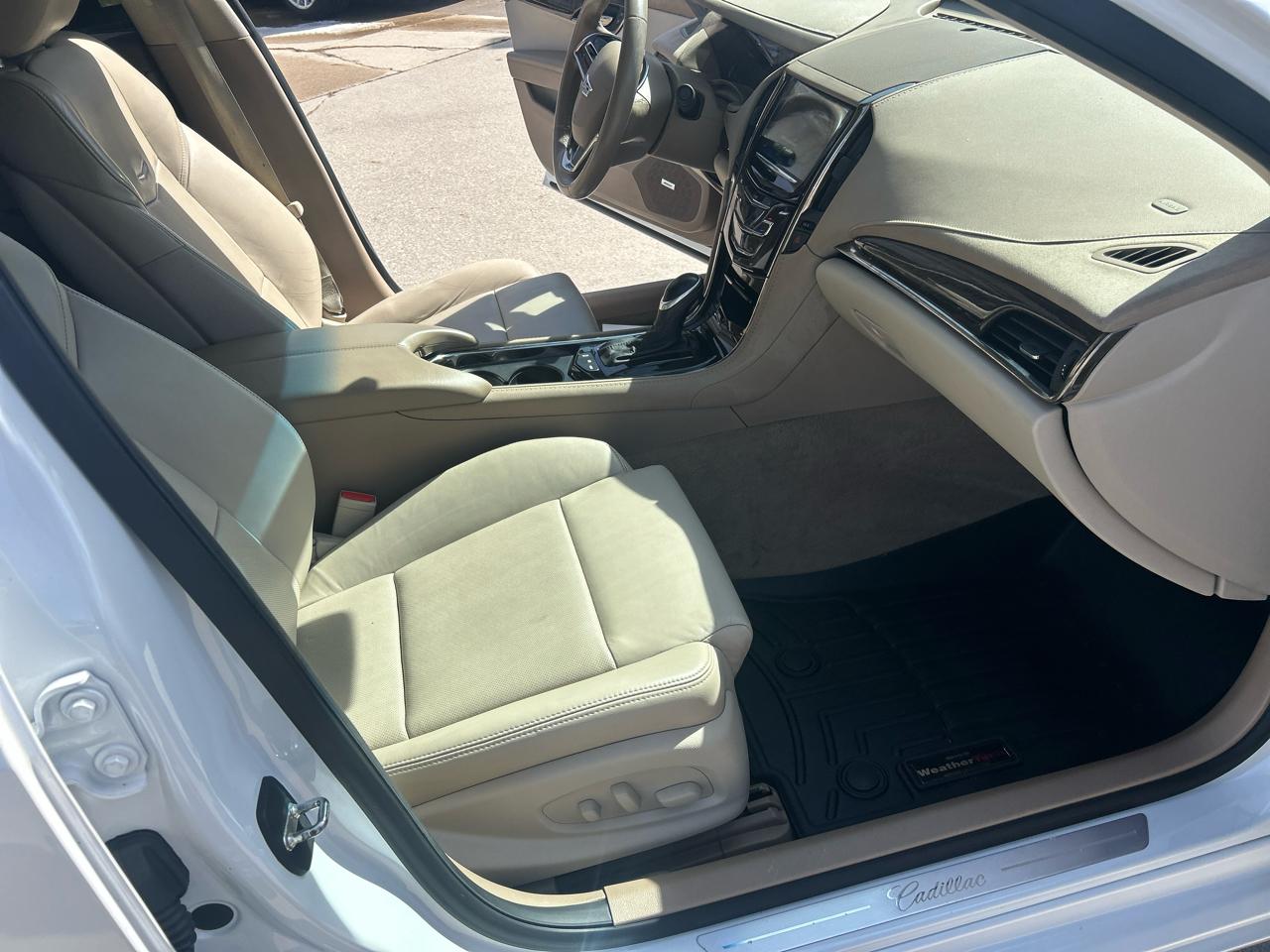 Cadillac ATS Sedan 4dr Sdn 2.0L Luxury Collection AWD 2016