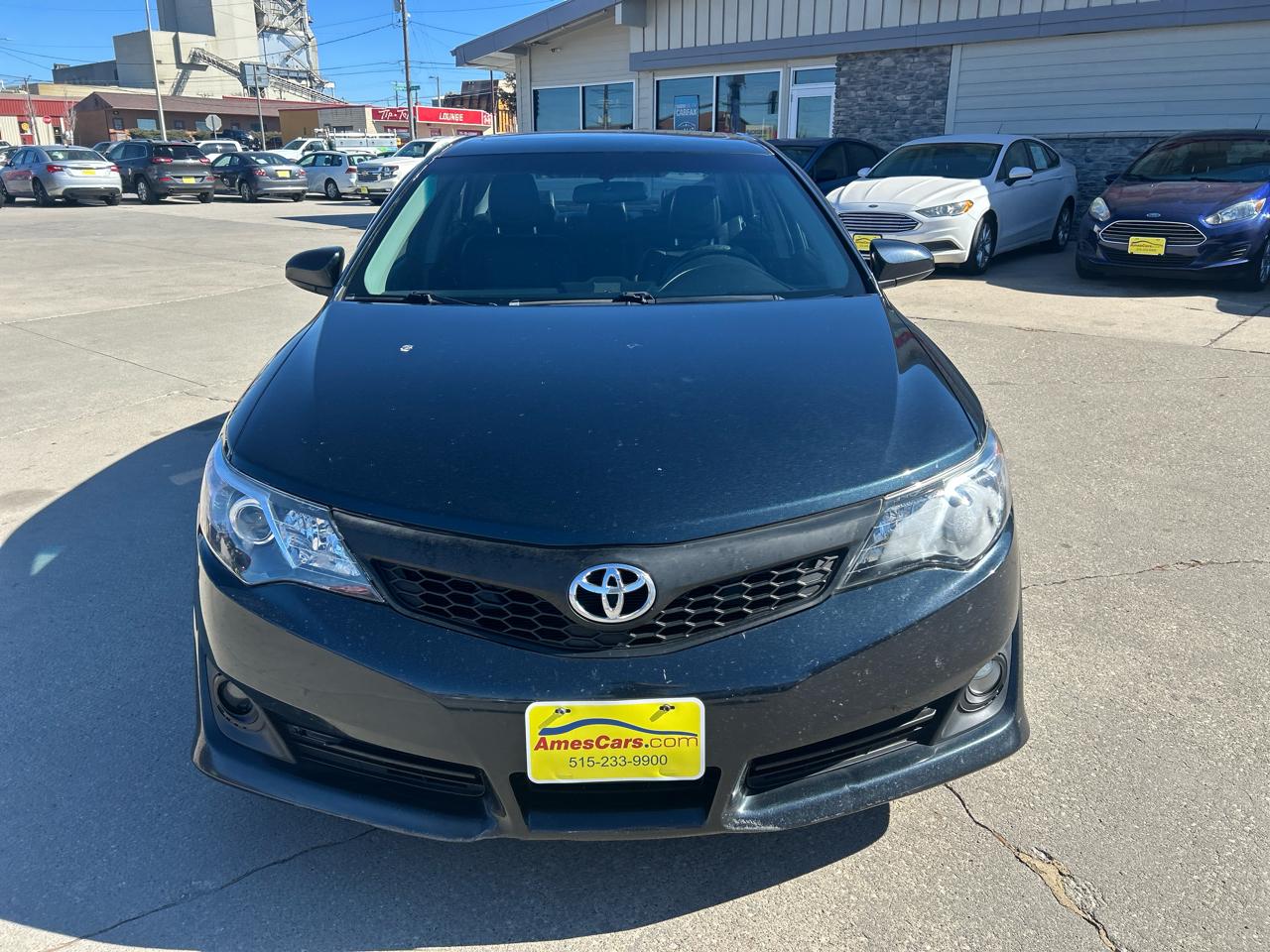 Toyota Camry 2014.5 4dr Sdn I4 Auto SE Sport (Natl) 2014