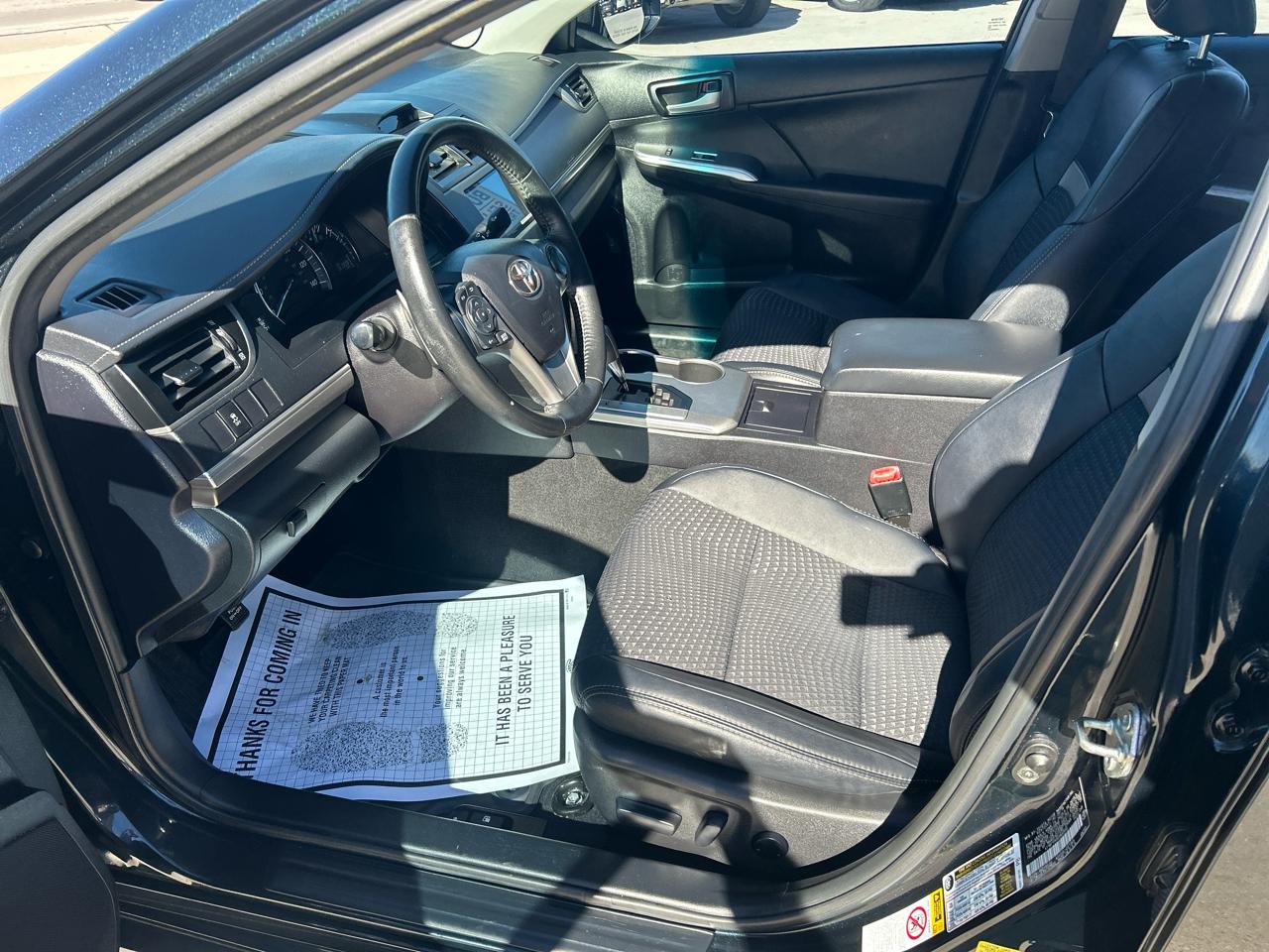 Toyota Camry 2014.5 4dr Sdn I4 Auto SE Sport (Natl) 2014