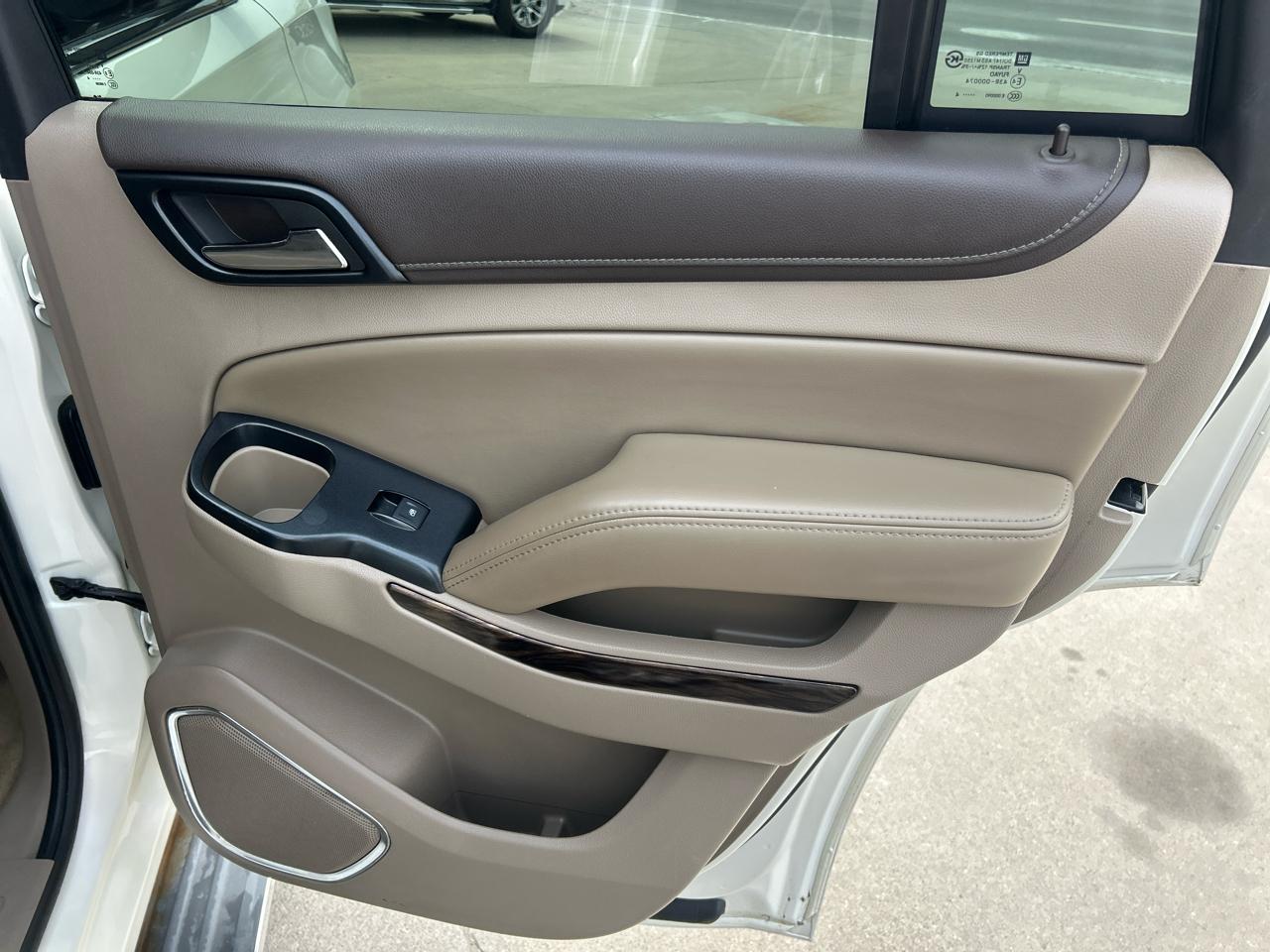 GMC Yukon 4WD 4dr SLT 2015