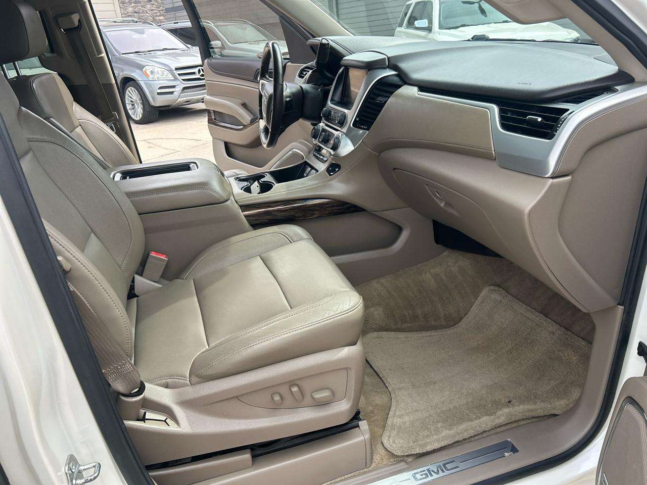 GMC Yukon 4WD 4dr SLT 2015