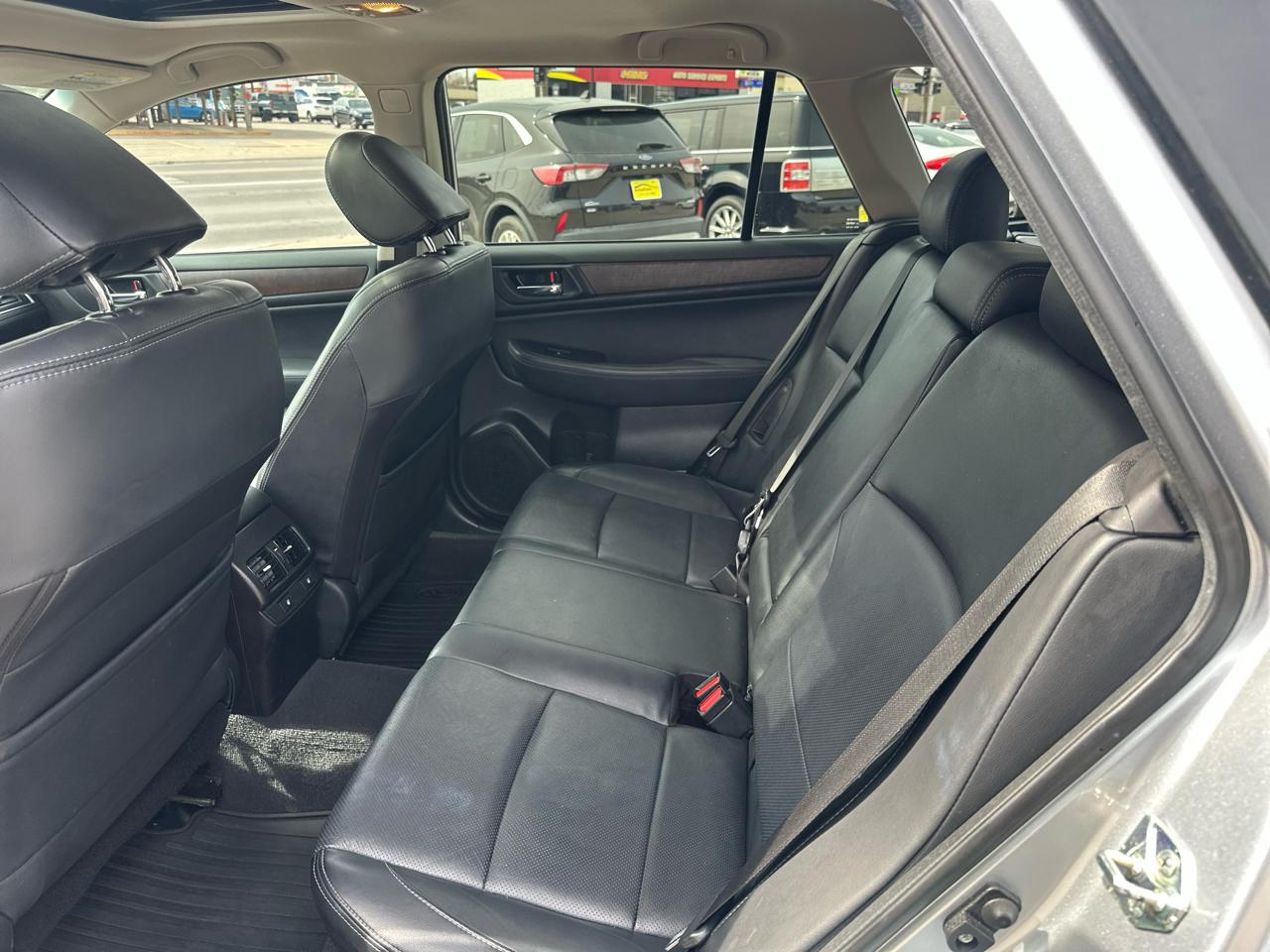 Subaru Outback 3.6R Limited 2017