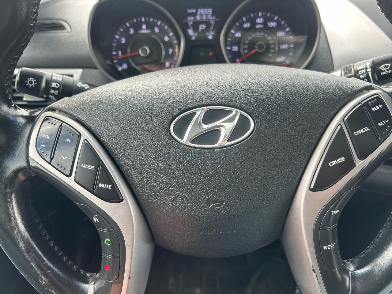 Hyundai Elantra 4dr Sdn Auto Limited (Alabama Plant) 2013