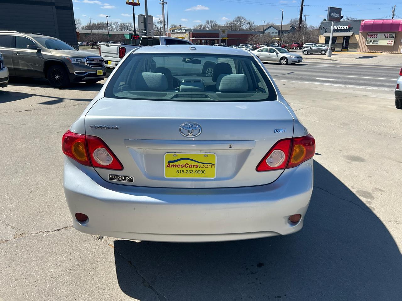 Toyota Corolla 4dr Sdn Man (Natl) 2009