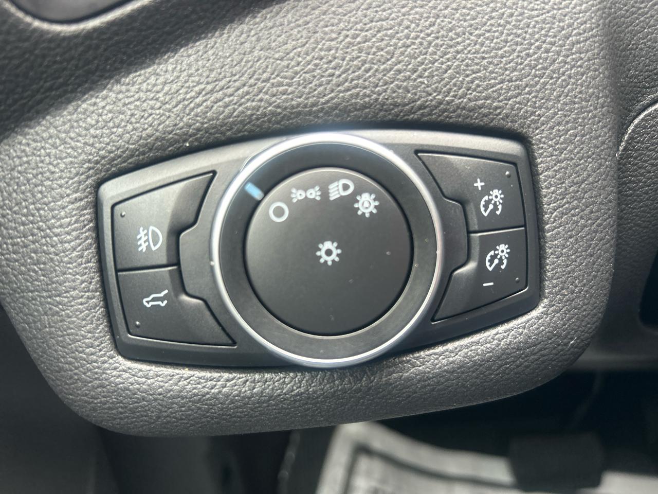 Ford Escape SE FWD 2017