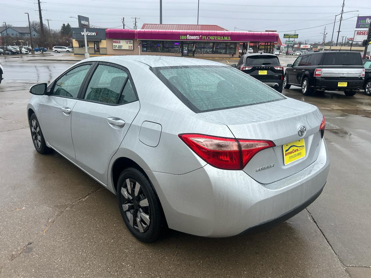 Toyota Corolla XLE CVT (Natl) 2019