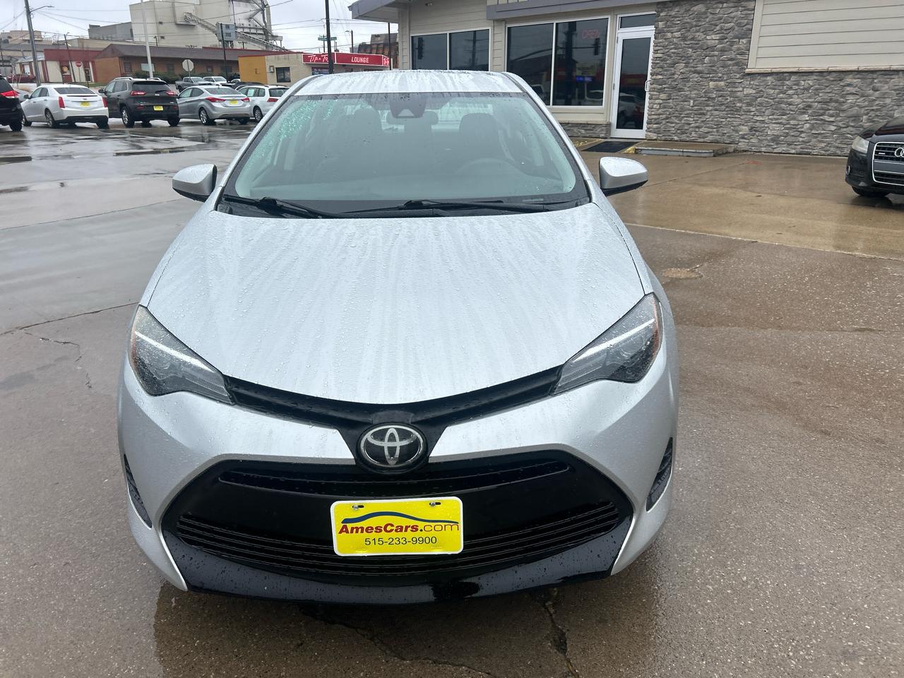 Toyota Corolla XLE CVT (Natl) 2019