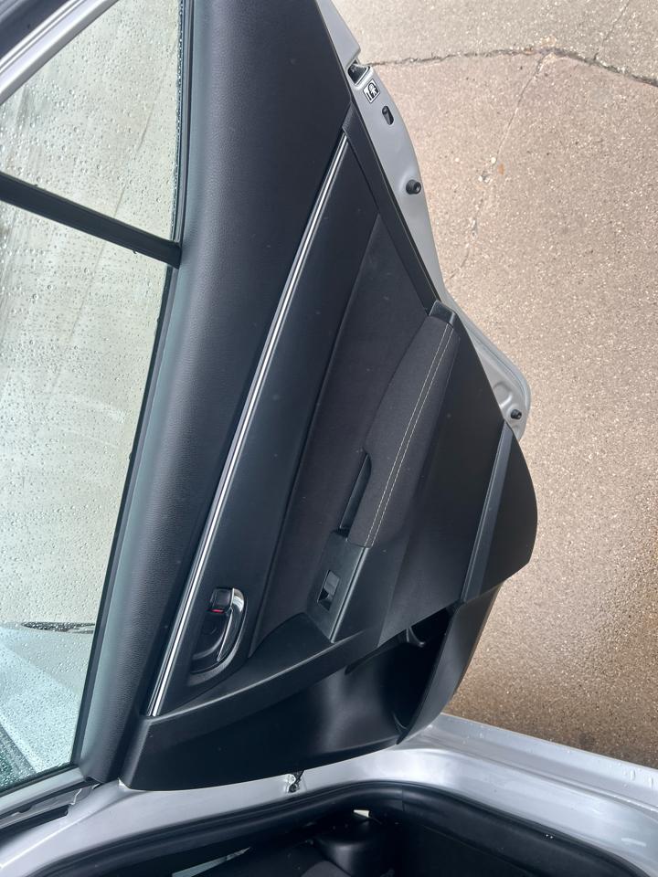 Toyota Corolla XLE CVT (Natl) 2019