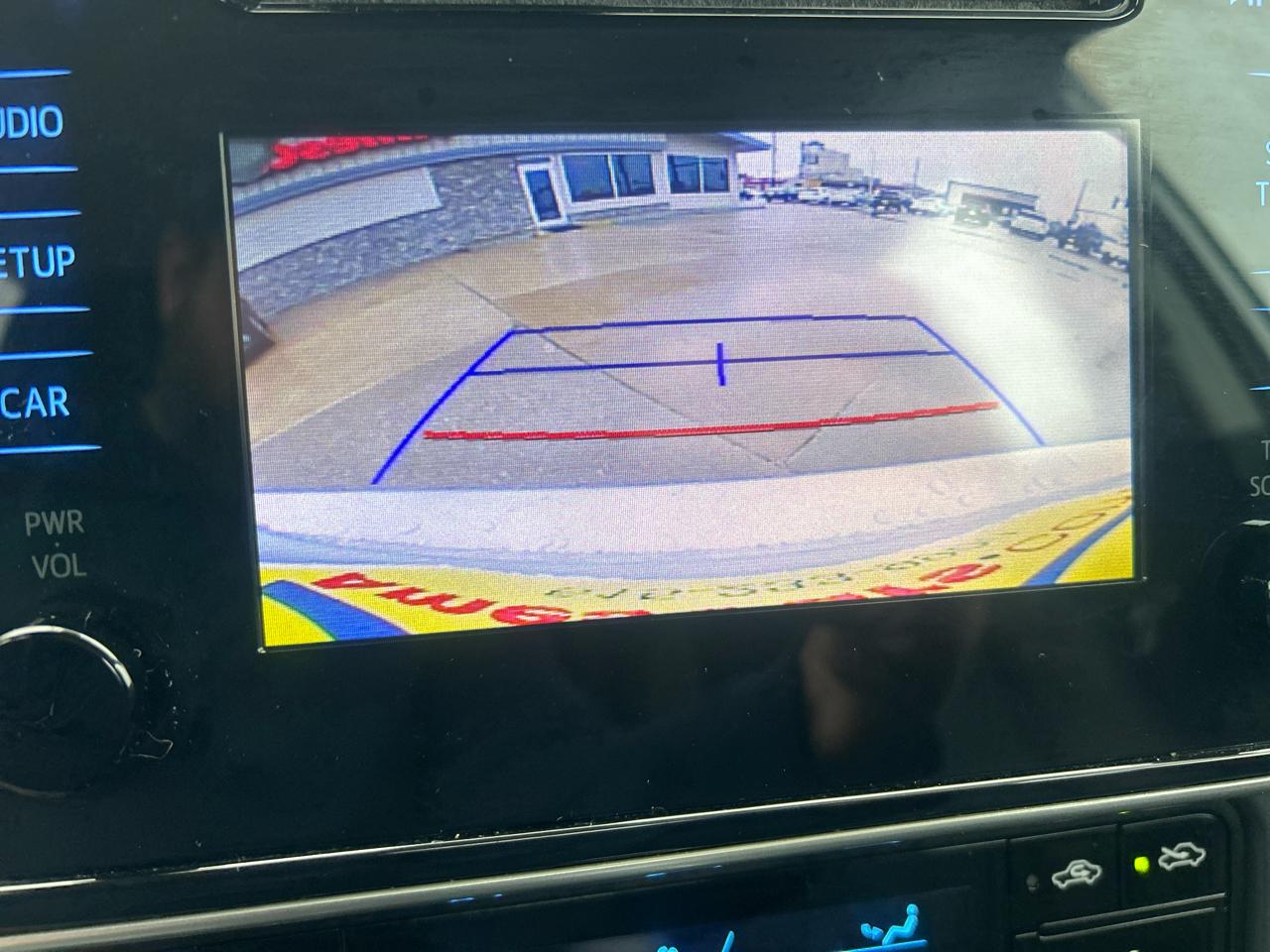 Toyota Corolla XLE CVT (Natl) 2019