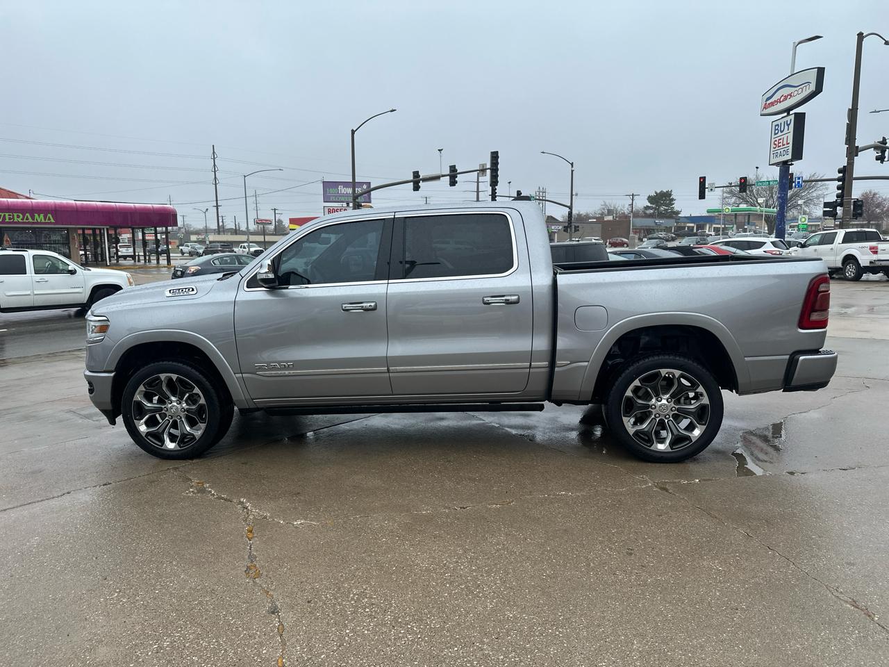 RAM 1500 Limited 4x4 Crew Cab 5'7" Box 2019