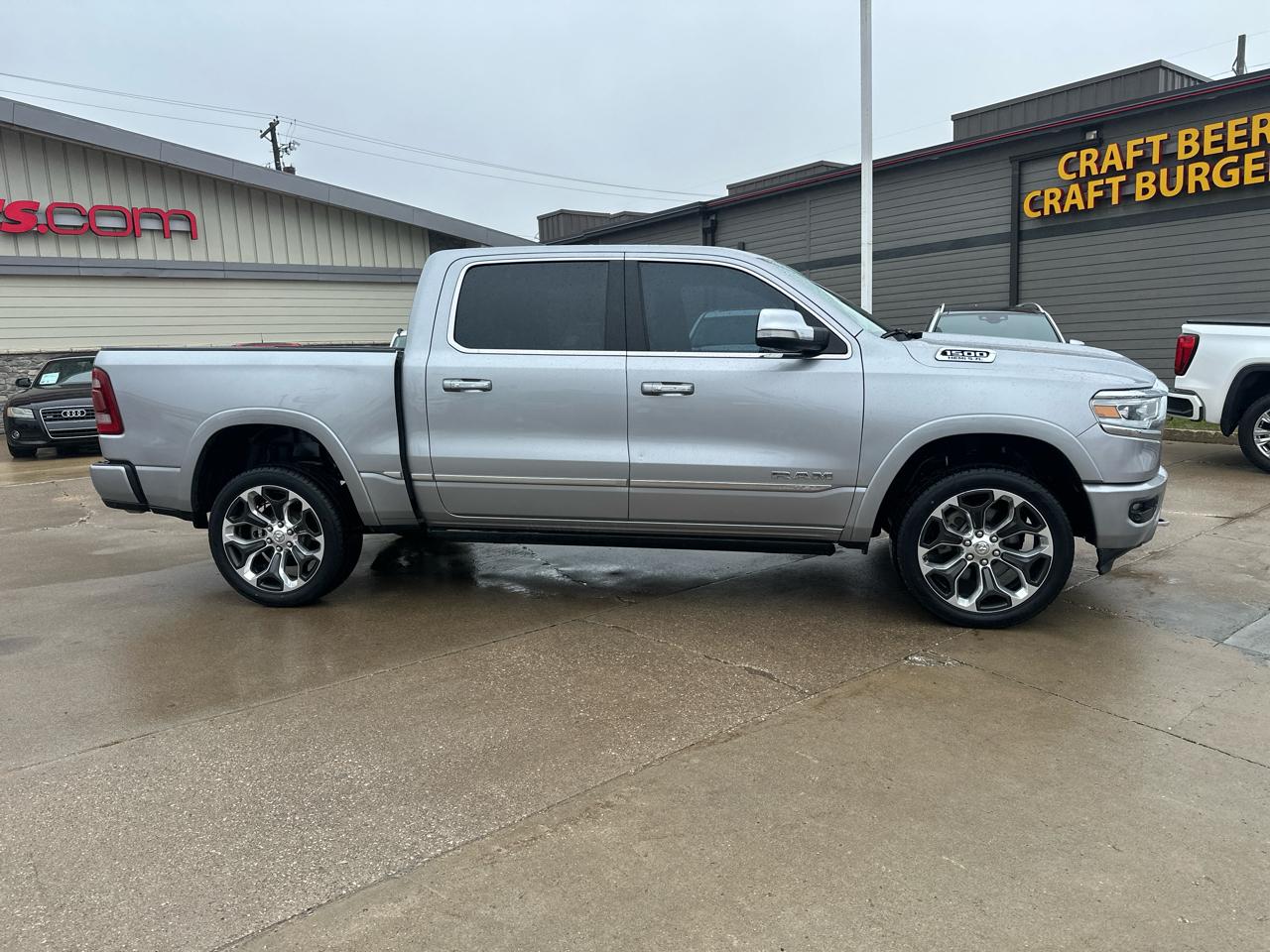 RAM 1500 Limited 4x4 Crew Cab 5'7" Box 2019