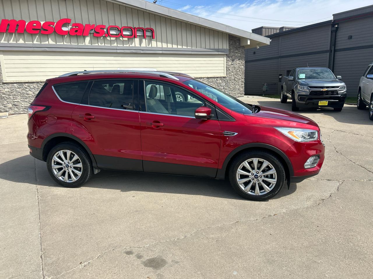 Ford Escape Titanium 4WD 2018