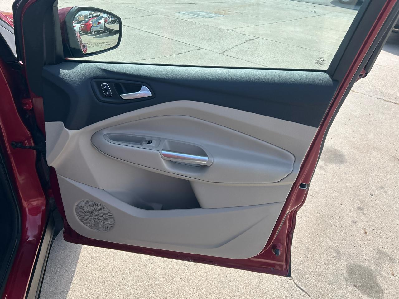 Ford Escape Titanium 4WD 2018