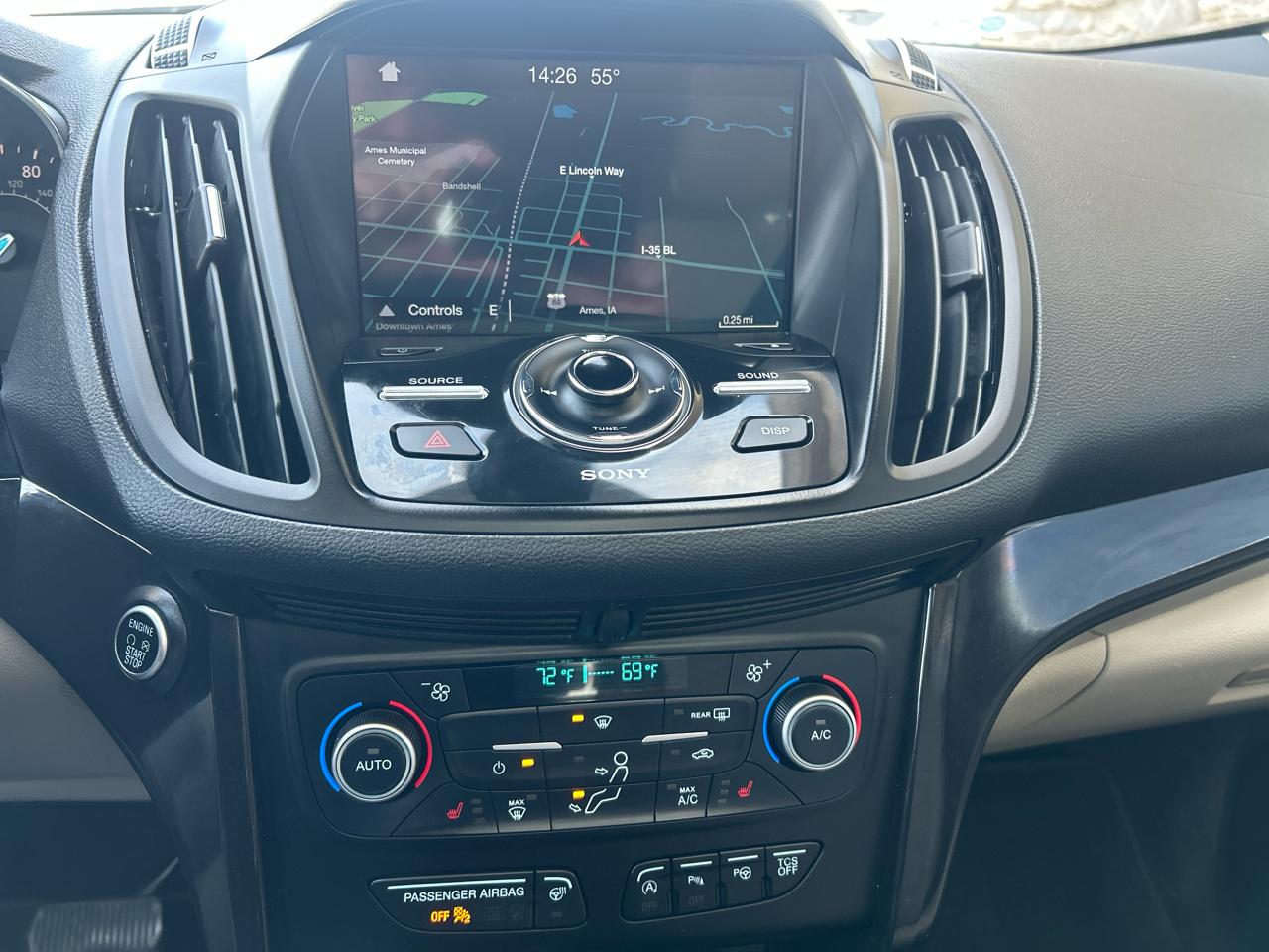Ford Escape Titanium 4WD 2018