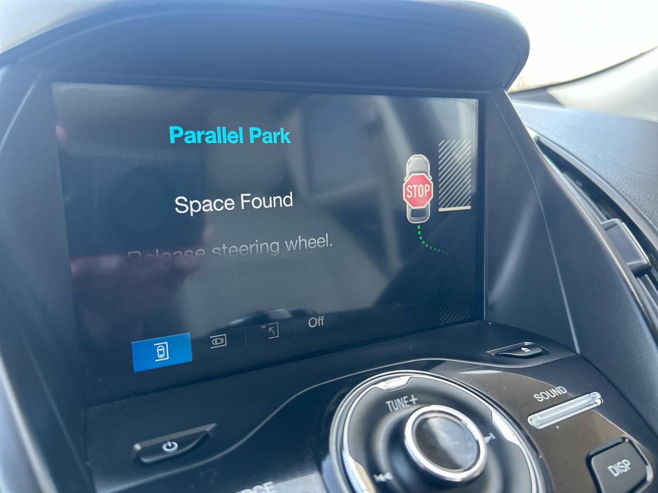 Ford Escape Titanium 4WD 2018