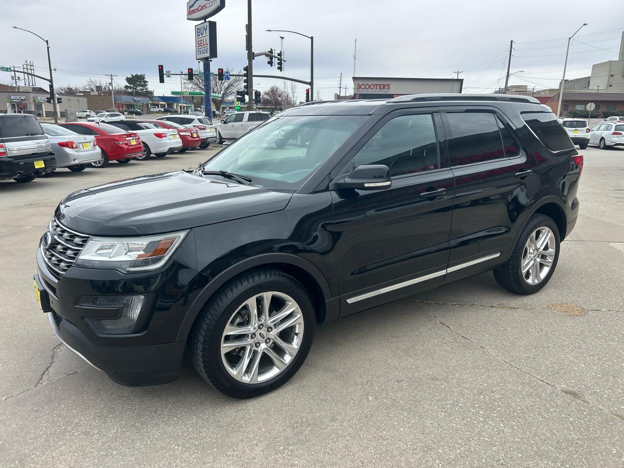 Ford Explorer 4WD 4dr XLT 2016