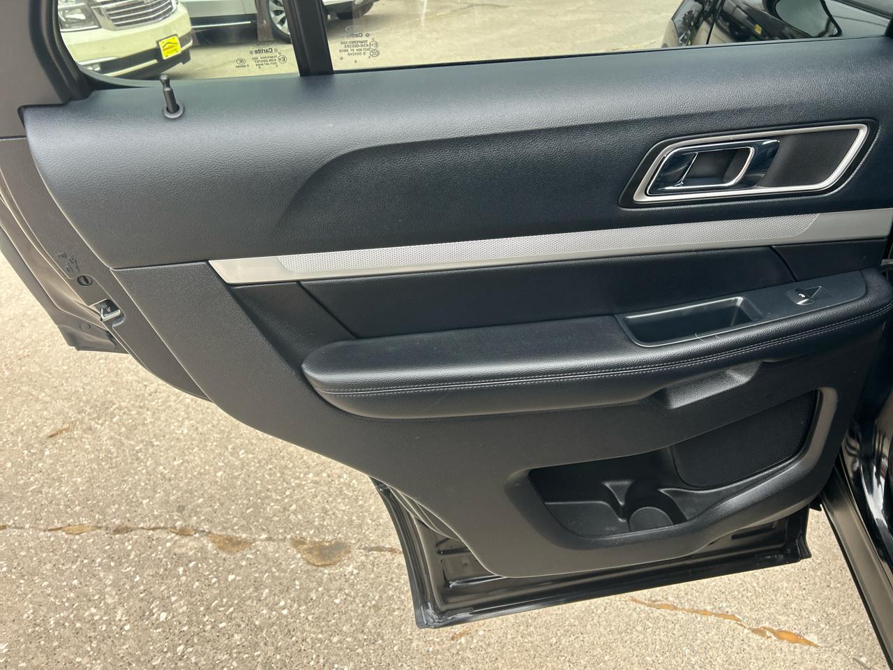 Ford Explorer 4WD 4dr XLT 2016