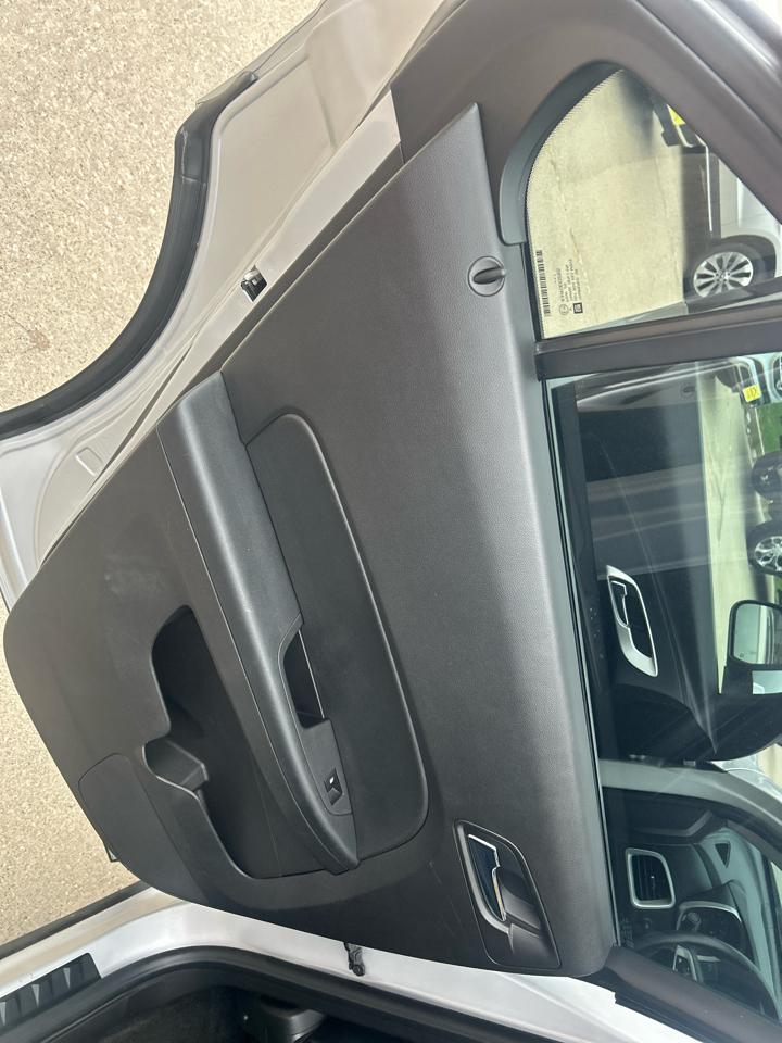 Chevrolet Equinox FWD 4dr LT w/2LT 2011