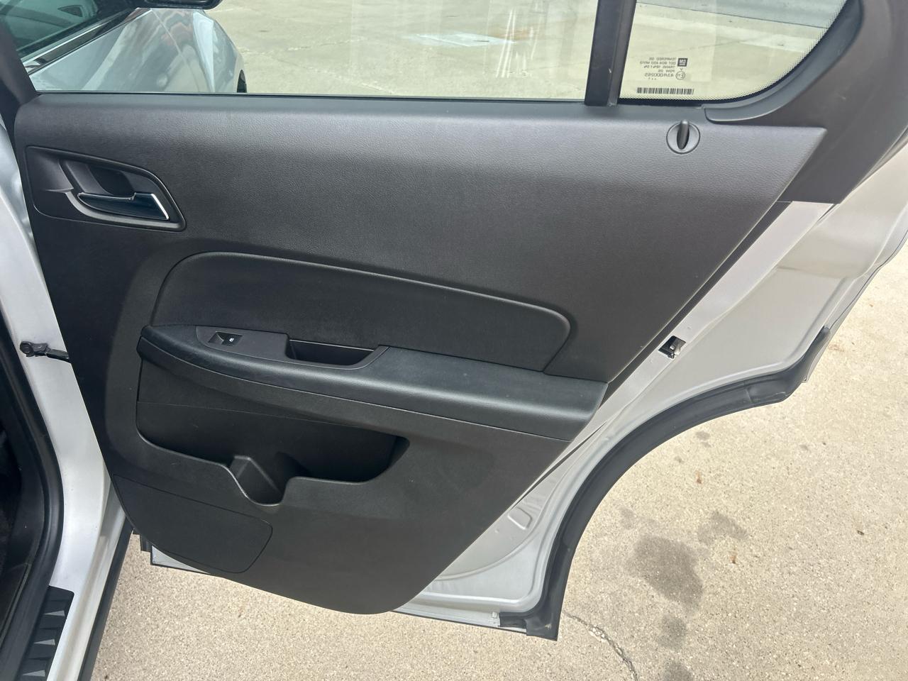 Chevrolet Equinox FWD 4dr LT w/2LT 2011