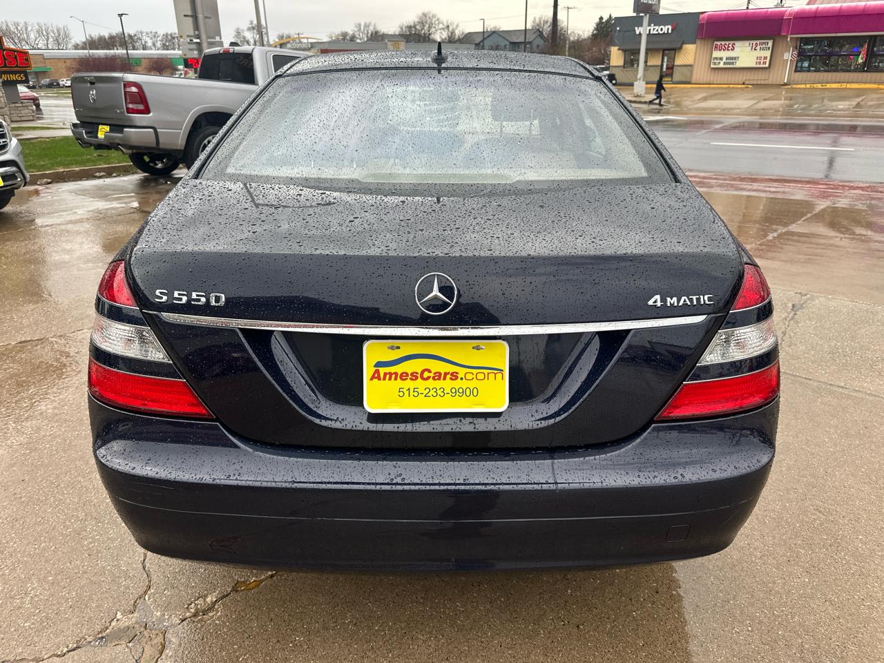 Mercedes-Benz S-Class 4dr Sdn 5.5L V8 4MATIC 2008