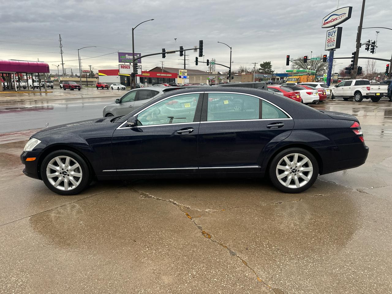 Mercedes-Benz S-Class 4dr Sdn 5.5L V8 4MATIC 2008