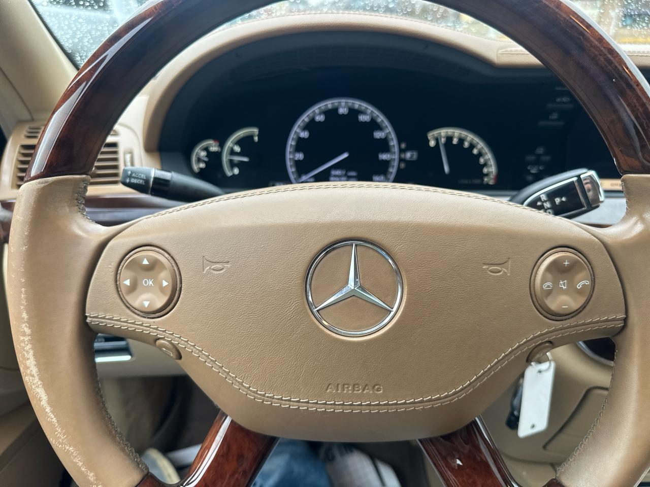 Mercedes-Benz S-Class 4dr Sdn 5.5L V8 4MATIC 2008