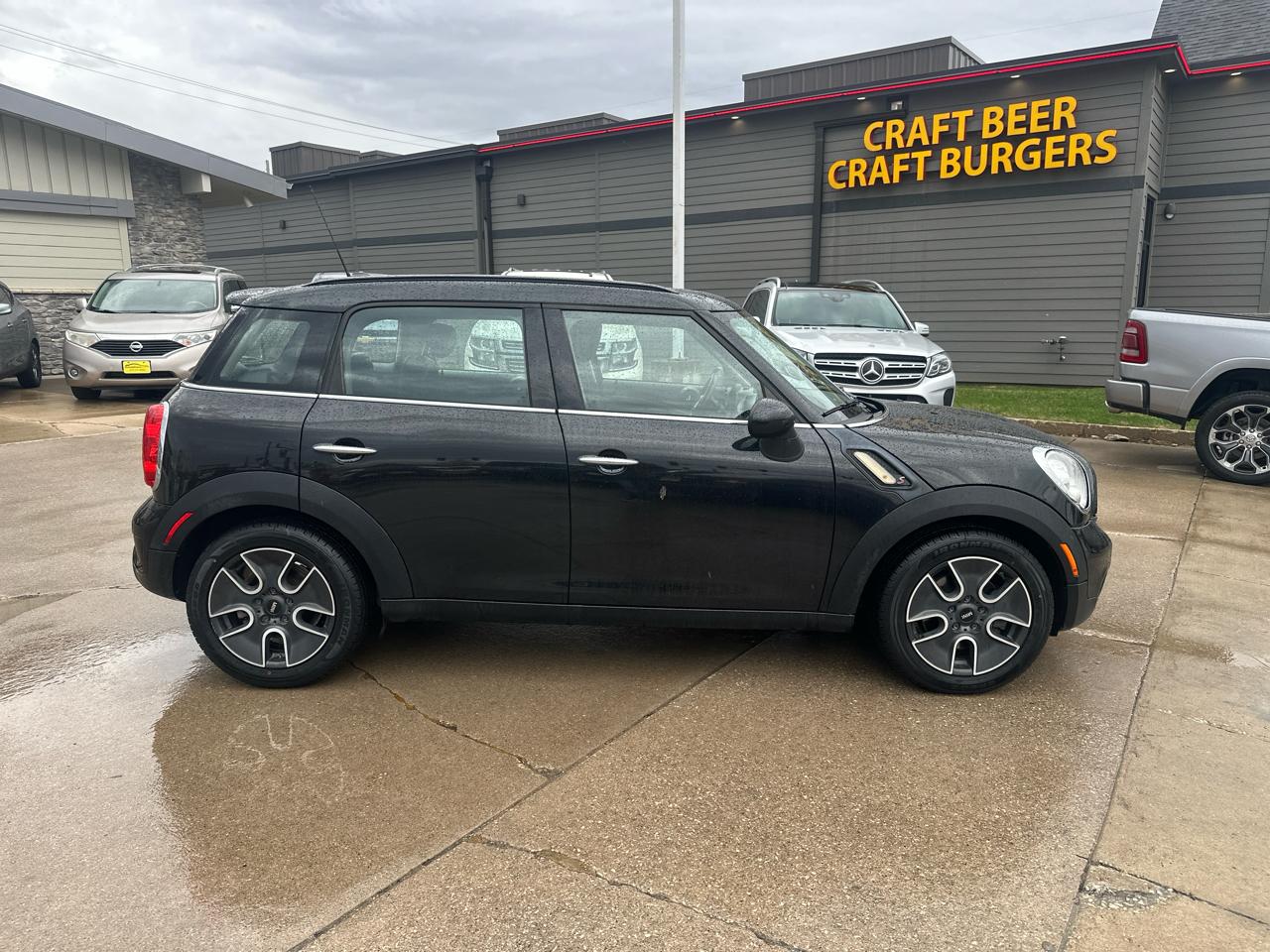 MINI Cooper Countryman FWD 4dr S 2012