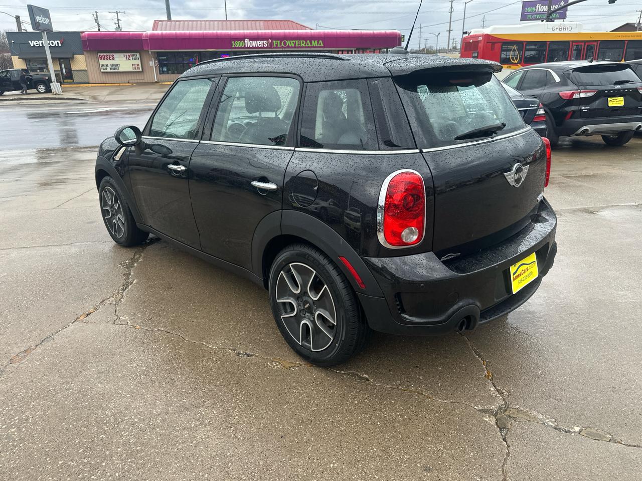 MINI Cooper Countryman FWD 4dr S 2012