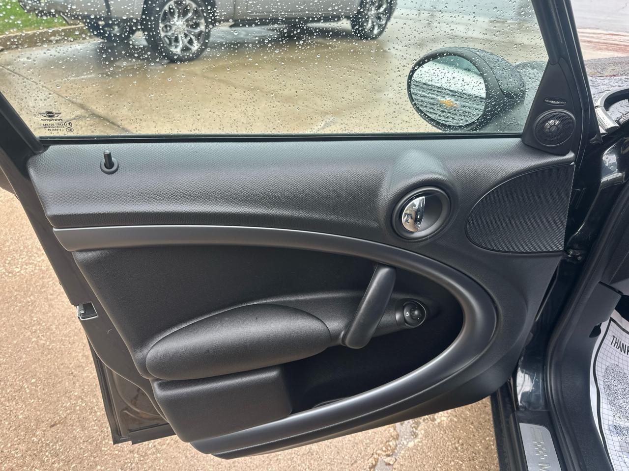 MINI Cooper Countryman FWD 4dr S 2012