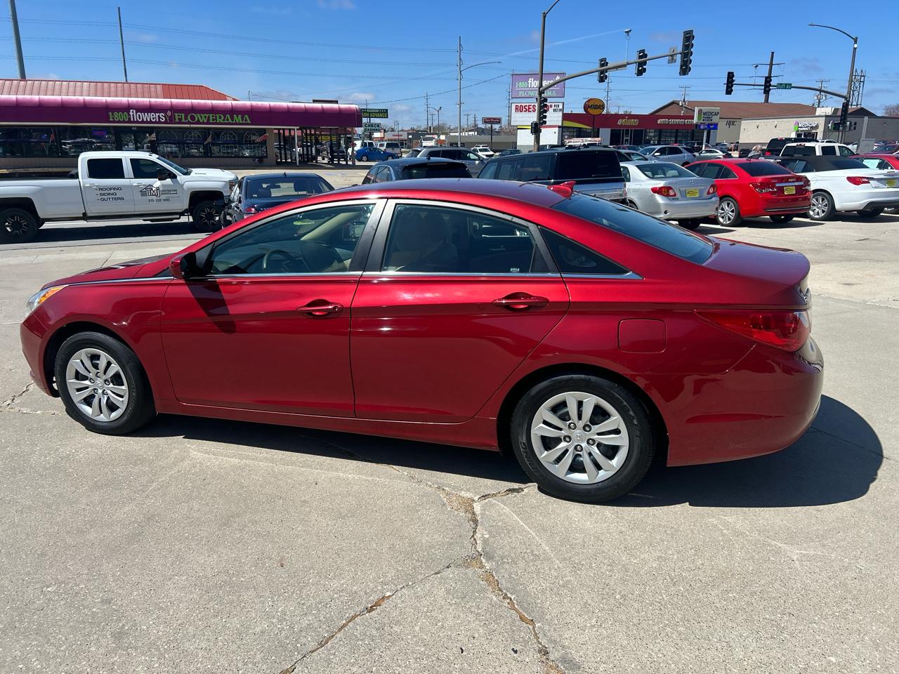 Hyundai Sonata 4dr Sdn 2.4L Man GLS 2012