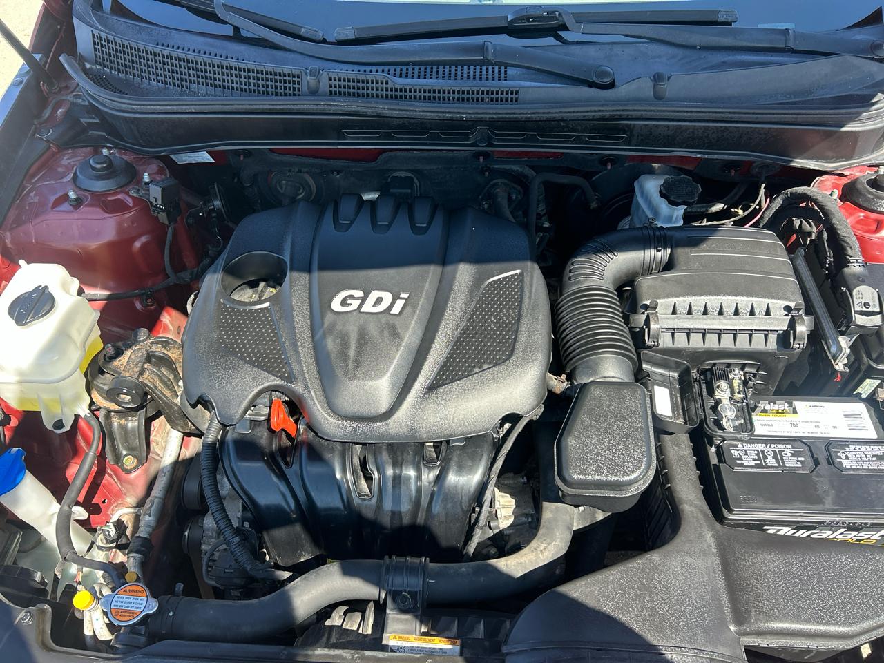 Hyundai Sonata 4dr Sdn 2.4L Man GLS 2012