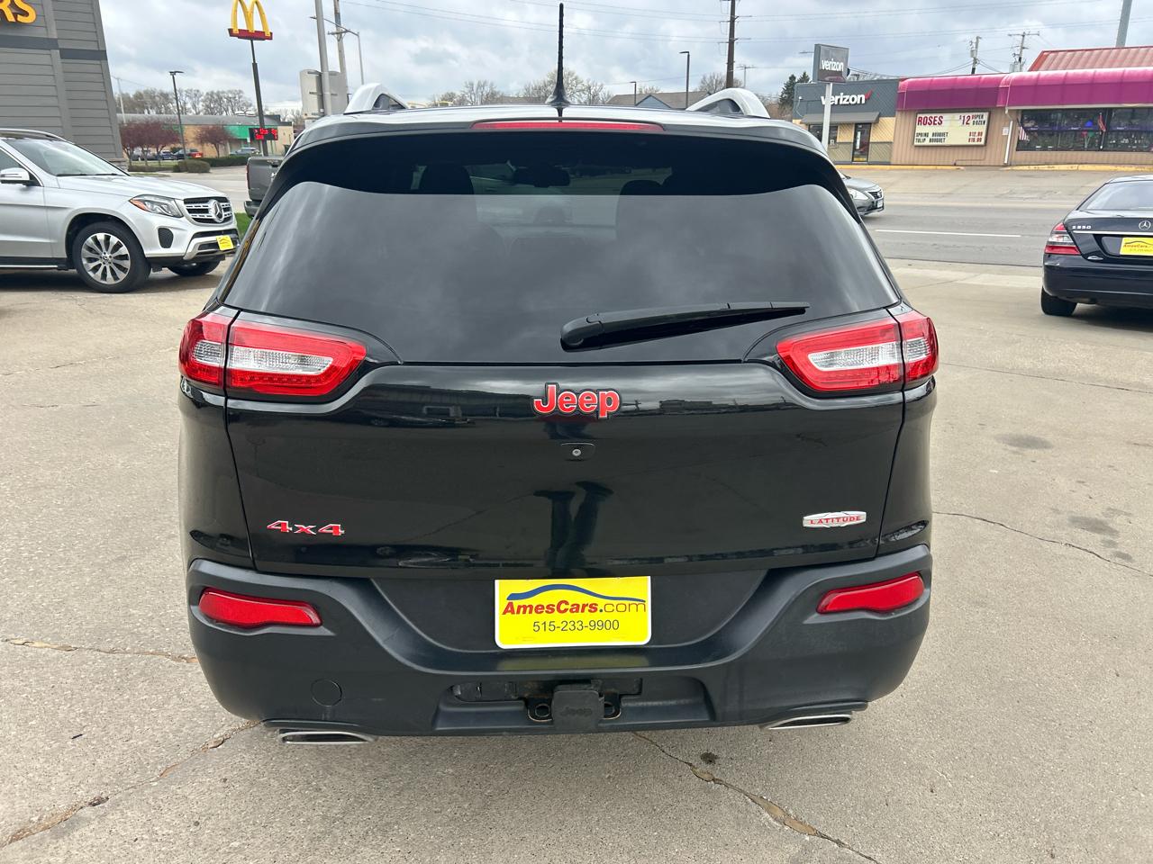 Jeep Cherokee 4WD 4dr Latitude 2015