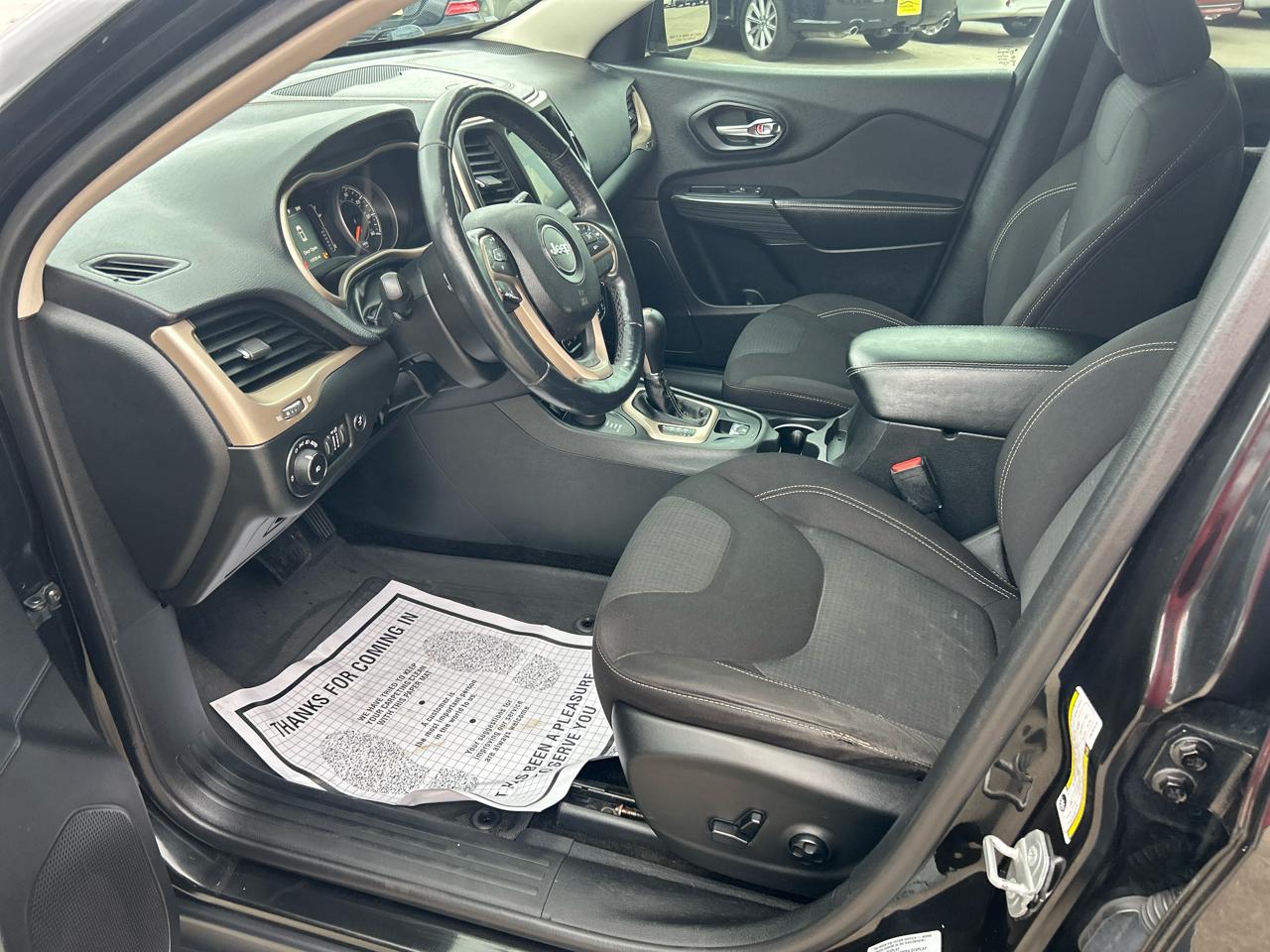 Jeep Cherokee 4WD 4dr Latitude 2015