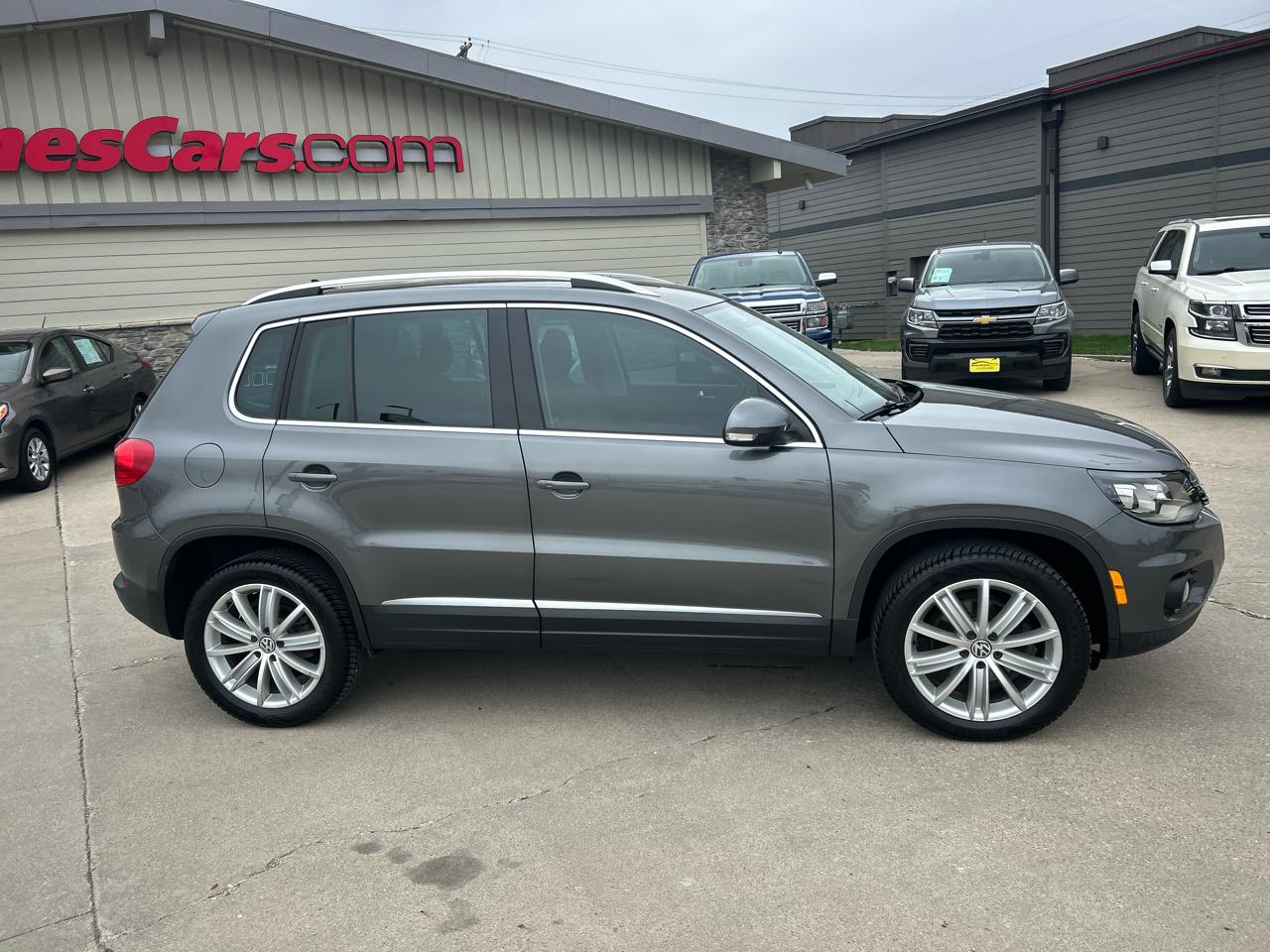 Volkswagen Tiguan 4MOTION 4dr Auto R-Line 2016