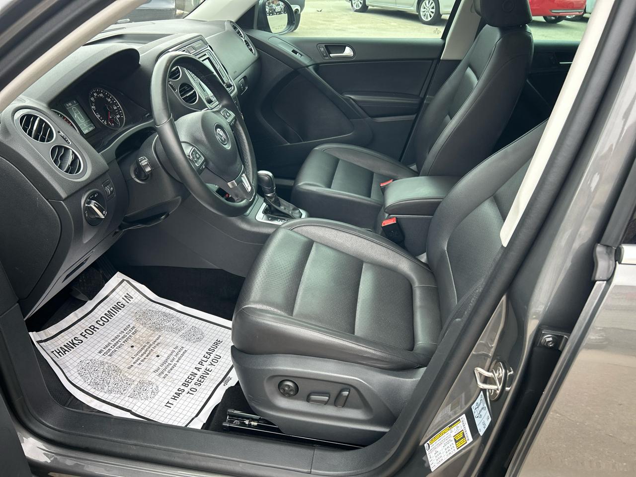 Volkswagen Tiguan 4MOTION 4dr Auto R-Line 2016