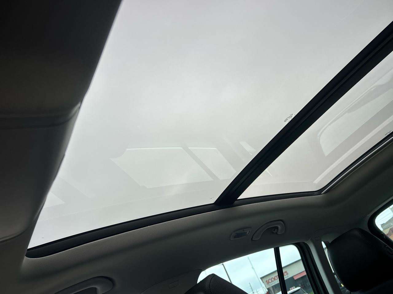 Volkswagen Tiguan 4MOTION 4dr Auto R-Line 2016