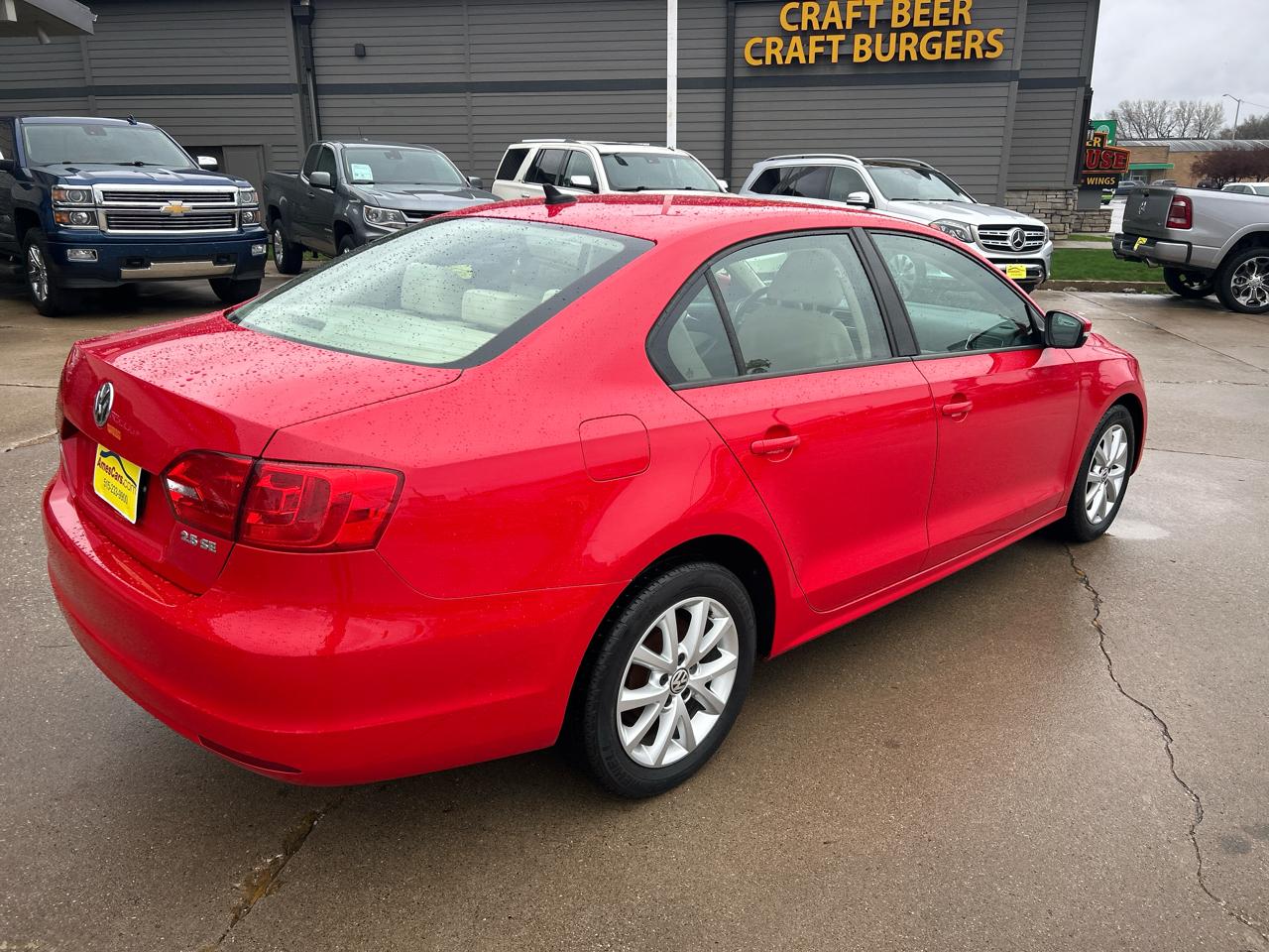 Volkswagen Jetta Sedan 4dr Manual SE w/Convenience & Sunroof PZEV 2012