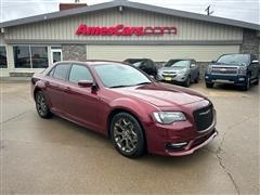2018 Chrysler 300 