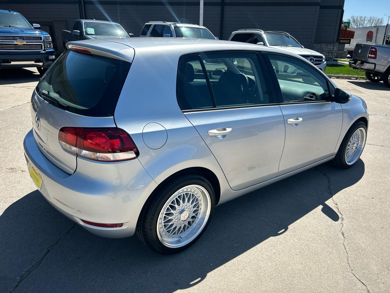 Volkswagen Golf 4dr HB Auto PZEV 2014