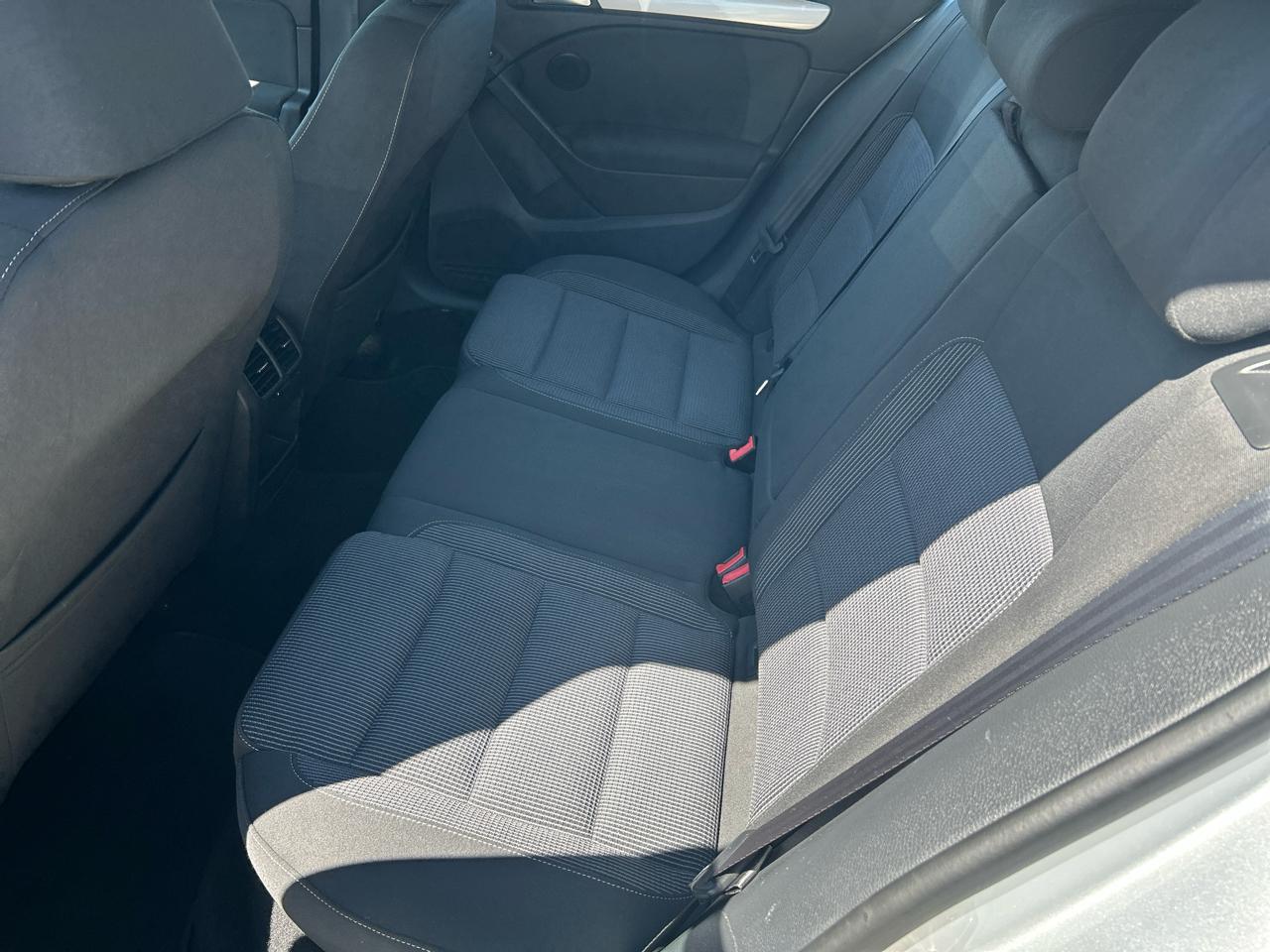 Volkswagen Golf 4dr HB Auto PZEV 2014