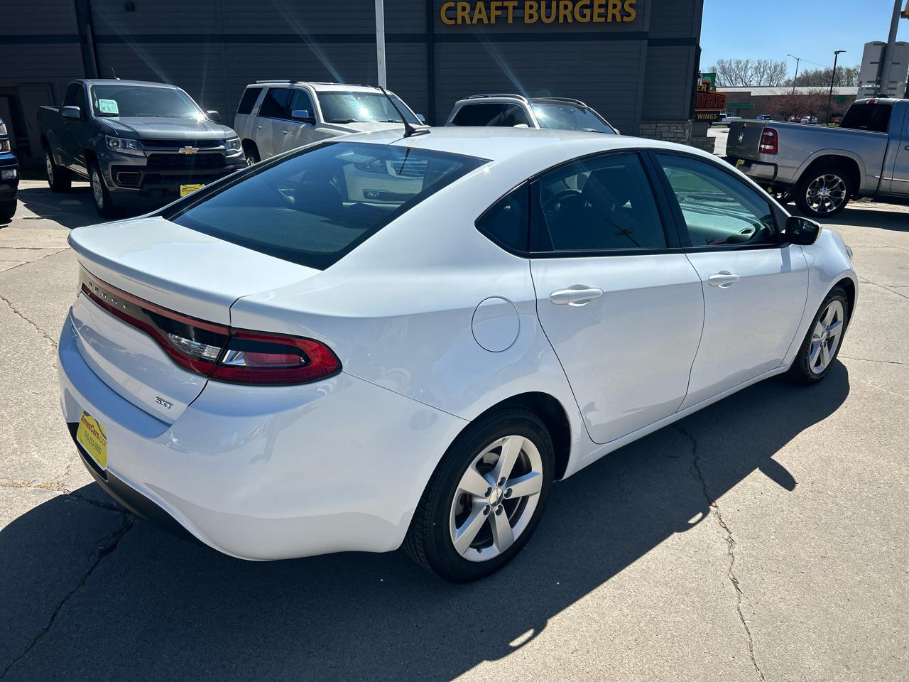 Dodge Dart 4dr Sdn SXT 2015