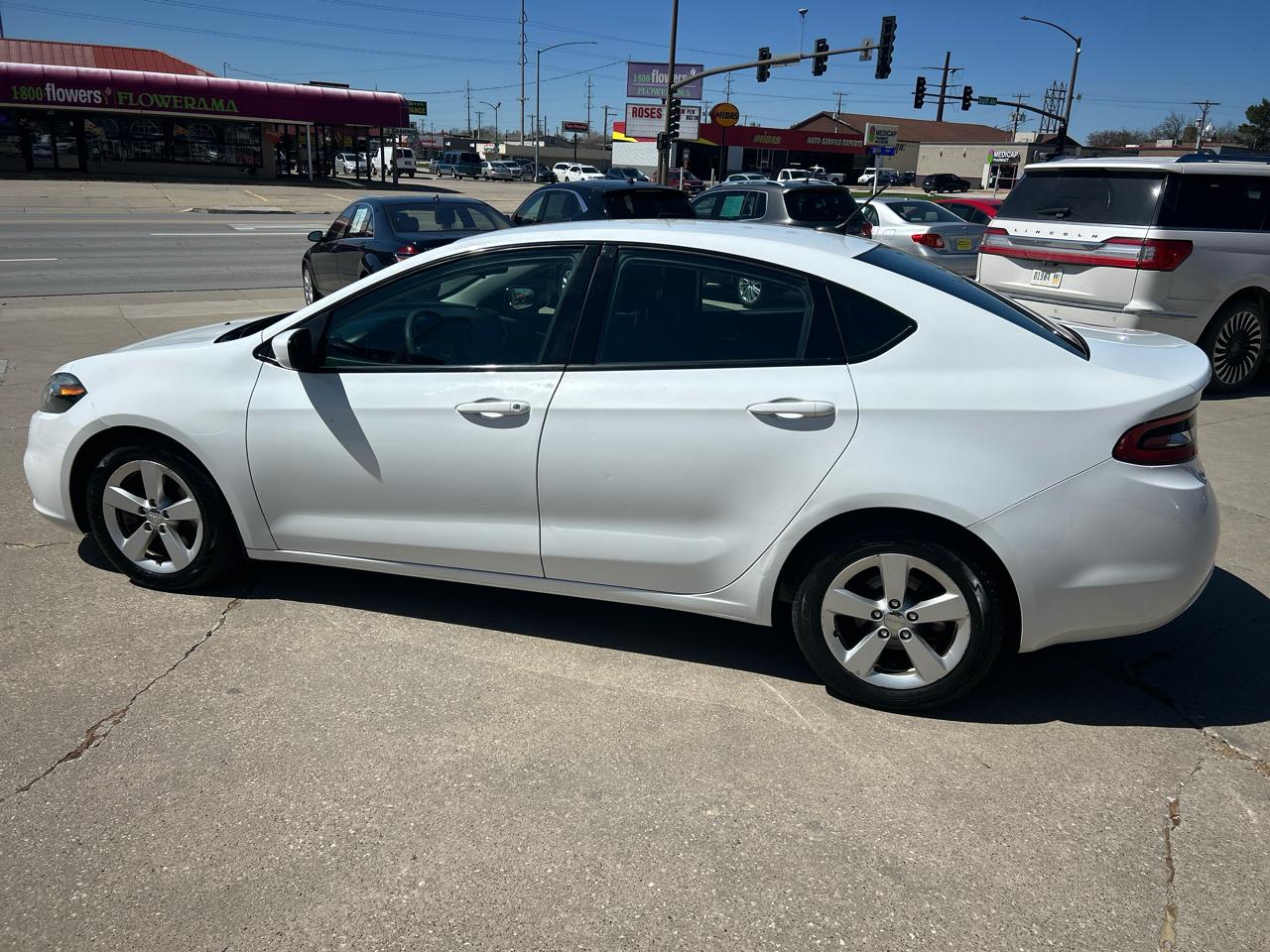 Dodge Dart 4dr Sdn SXT 2015