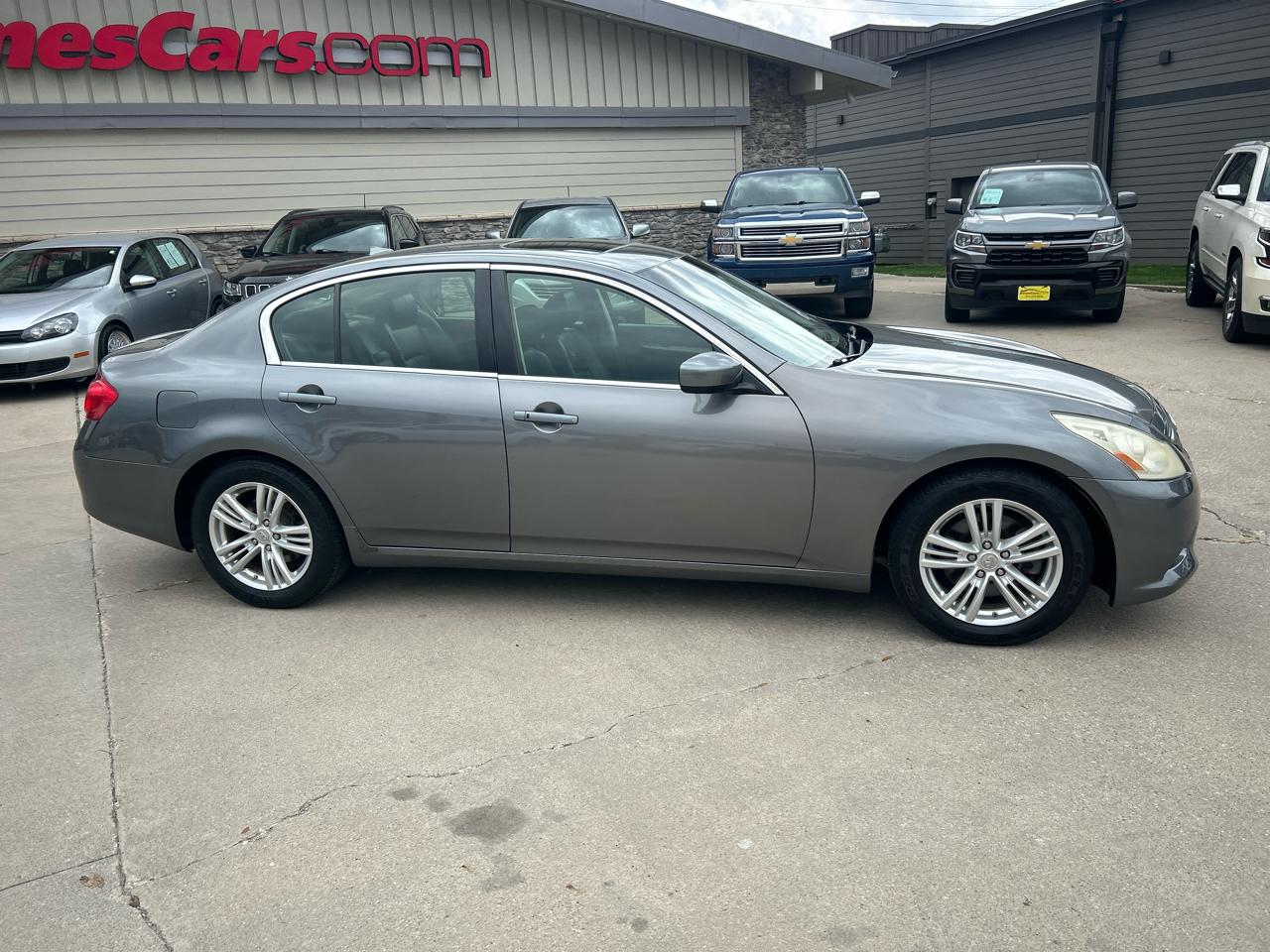 Infiniti G37 Sedan 4dr Journey RWD 2012