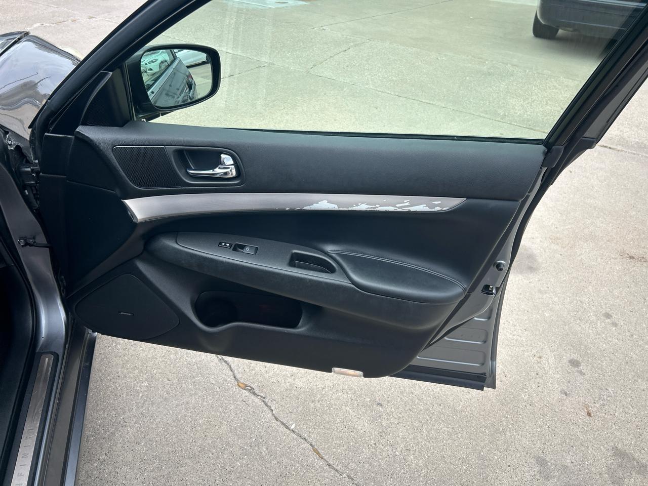 Infiniti G37 Sedan 4dr Journey RWD 2012