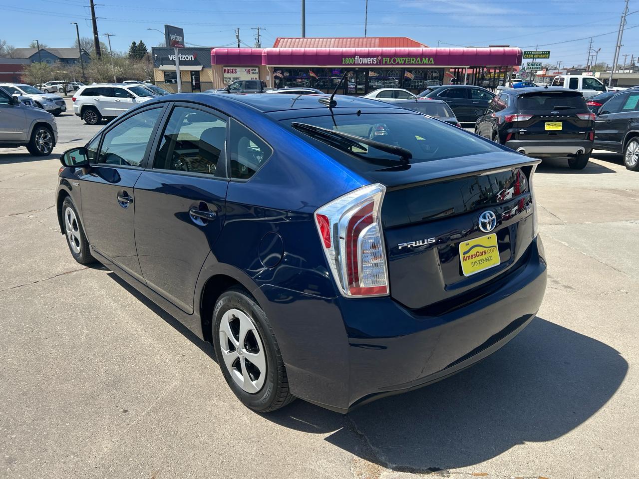 Toyota Prius 5dr HB Three (Natl) 2014